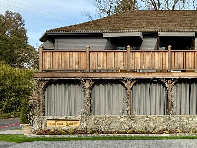 Building Photo - 1876 Heritage Way