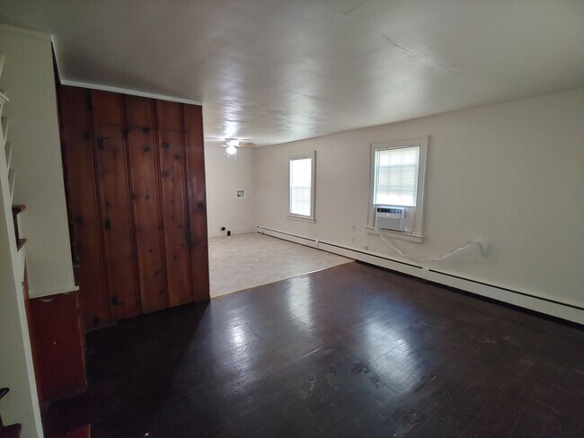 Building Photo - 2541BALLENTINE