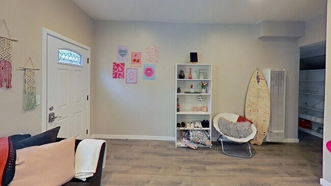 Building Photo - 5138 Alumni Pl