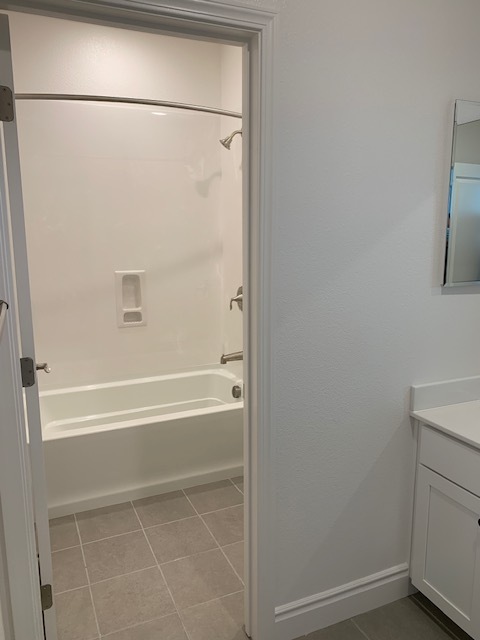 3rd Flr Bath - 3959 Summit Rd