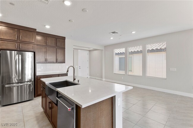 Building Photo - 52 Stone Blf Ln