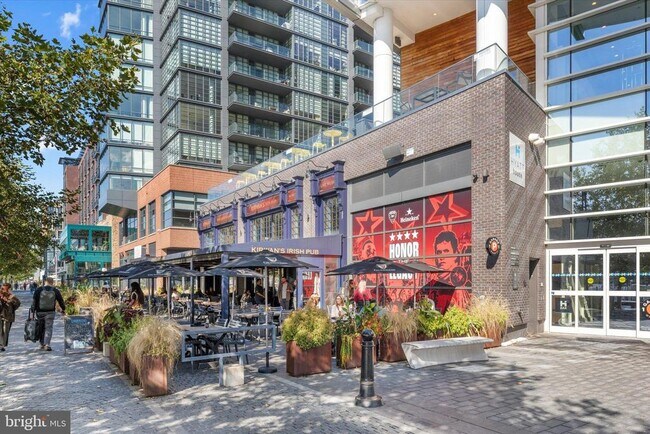 Building Photo - 1378 4th St SW