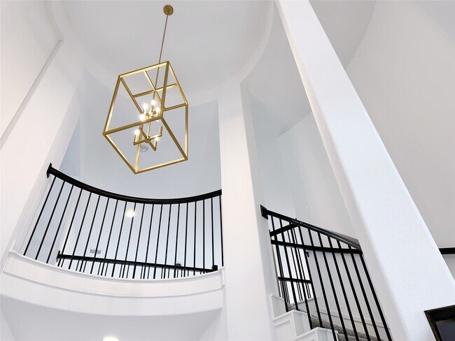 Building Photo - 29847 Longleaf Grv Ln