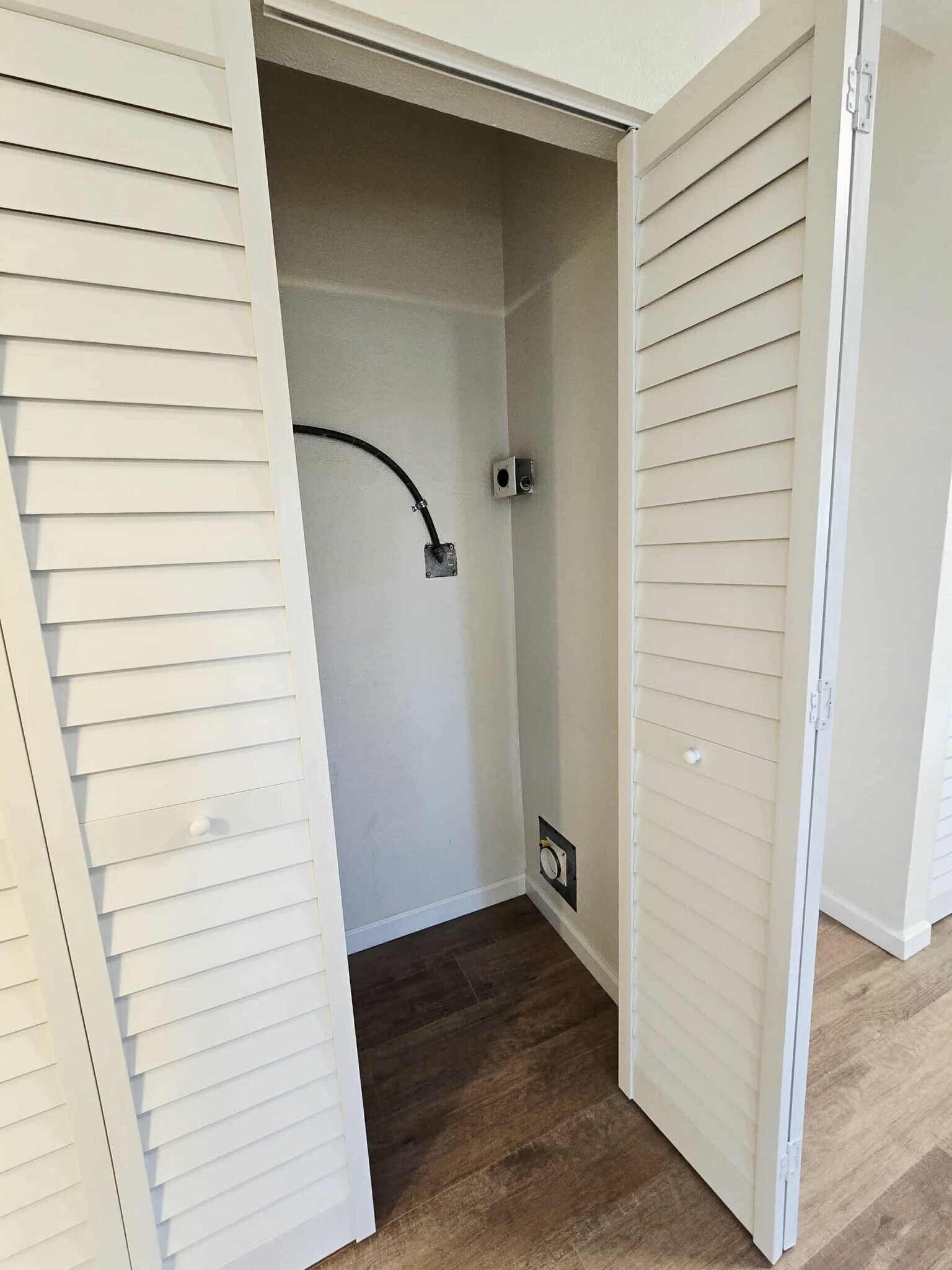 Building Photo - 3715 Simms Ave SE