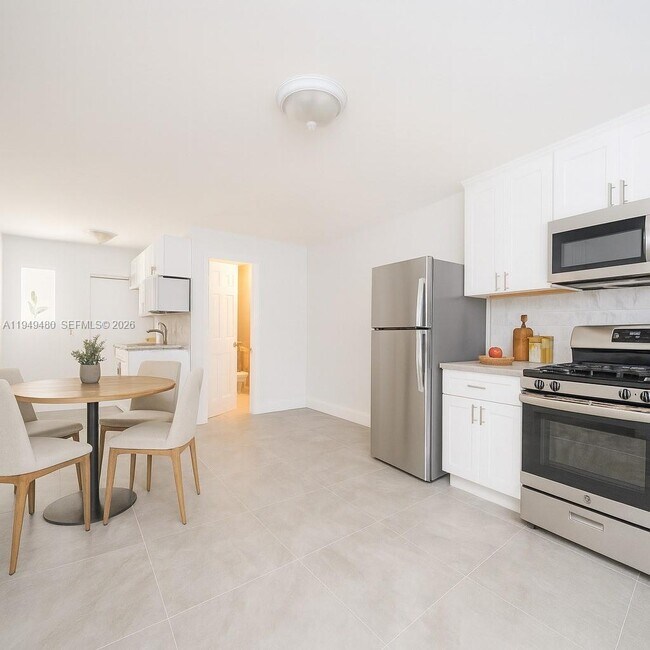 Building Photo - 5740 Mayo St