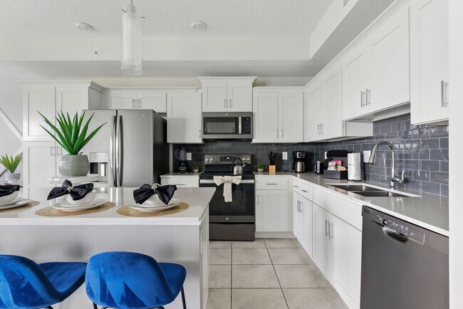 Building Photo - 3161 Paradox Cir