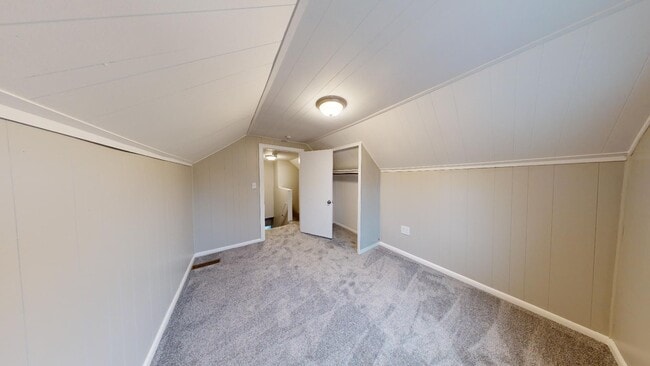 Building Photo - Jefferson Area - 3 Bedroom Single Family Home (between Lorain and Triskett)