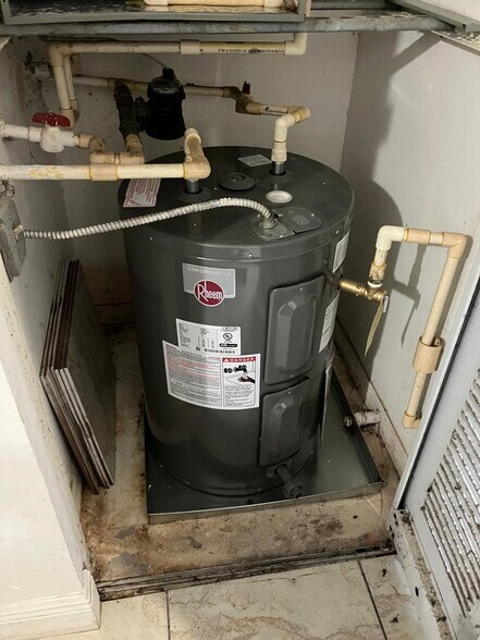 Water Heater - 11060 SW 196th St