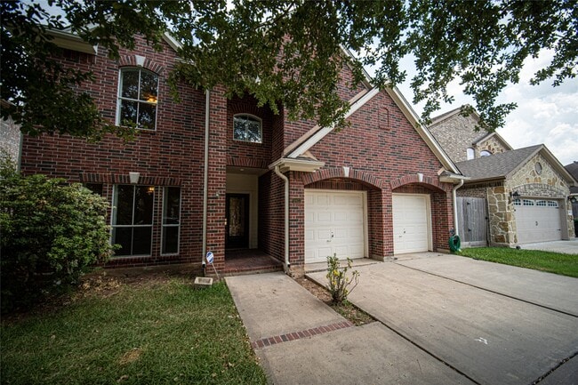 Building Photo - 4423 Lakeshore Forest Dr