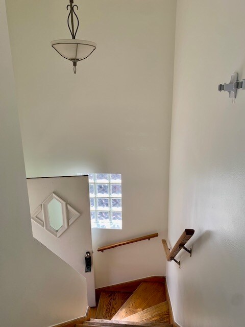 Building Photo - 4032 Wesley Ter