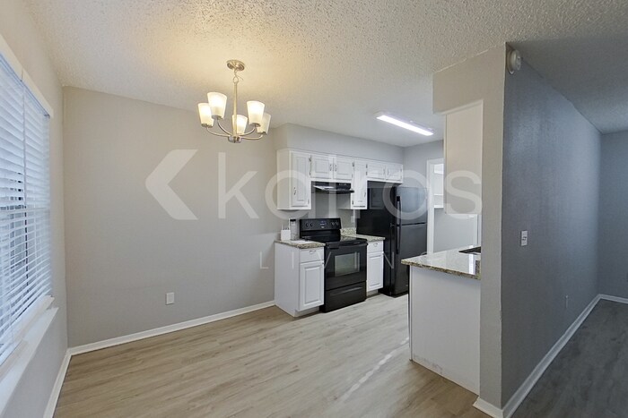 Building Photo - 2108 Woodnote Ln