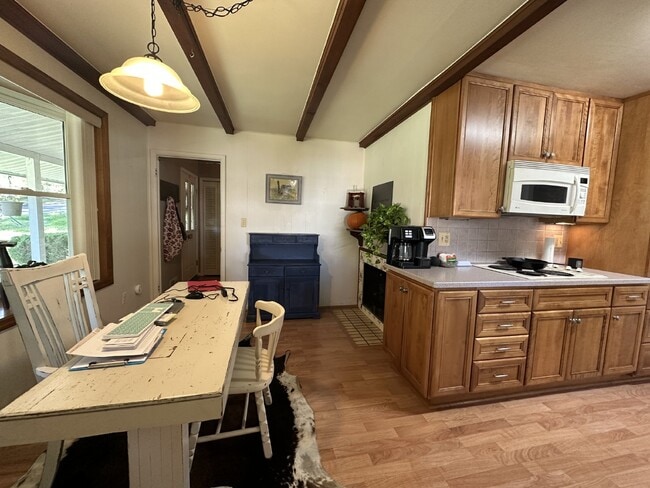 Building Photo - Bright Annandale Home with Screened Porch and Prime Access