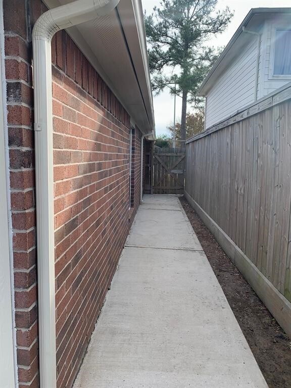 Building Photo - 12319 Greenglen Dr