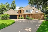 Building Photo - 1714 Plantation Dr