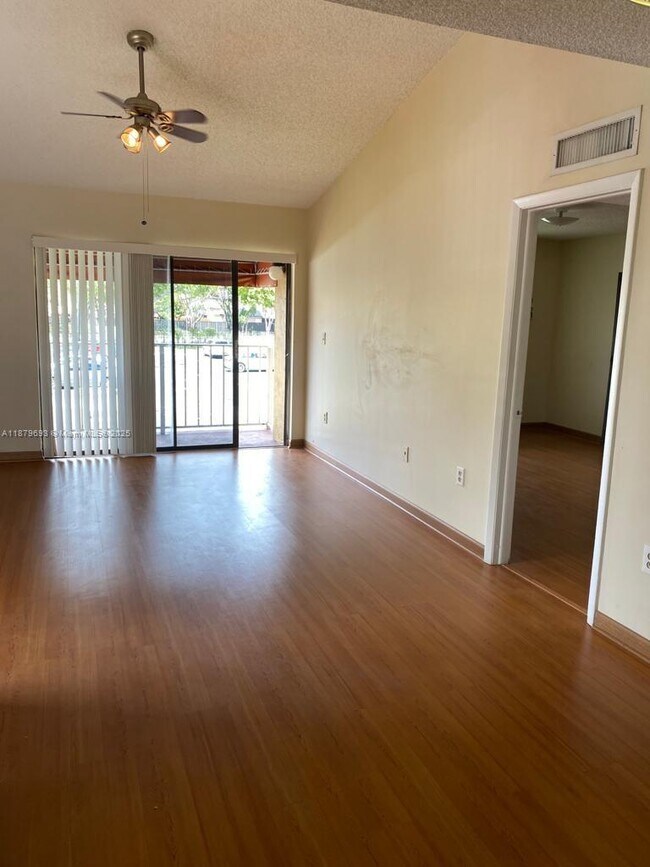 Building Photo - 15650 SW 80th St
