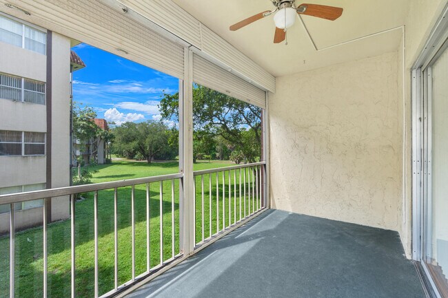 Building Photo - 6300 S Falls Cir Dr