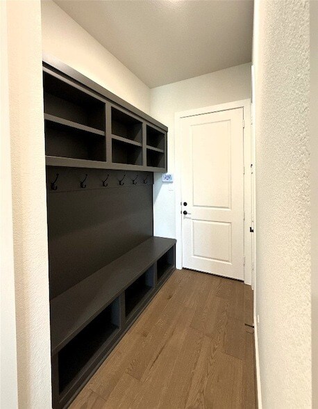 Building Photo - 1020 Prescott Dr