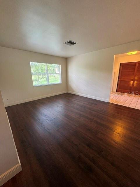Building Photo - 37623 Camphor Dr