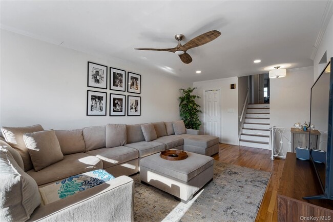 Building Photo - 208-48 15th Rd