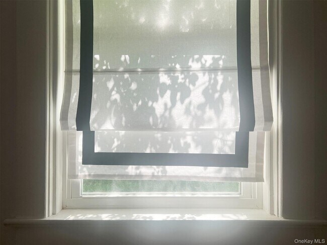 Building Photo - 17 Washington Ave