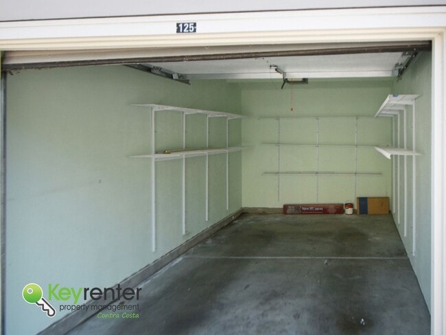 Building Photo - Rare San Ramon Foothills Condo available!
