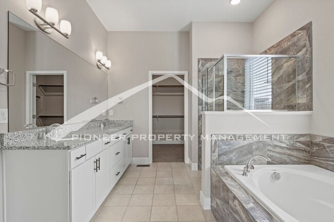 Building Photo - Lakeside Luxury in Wolf Ranch – Beautiful 3bd Home with Serene Backyard Views, Primary Main-Level...