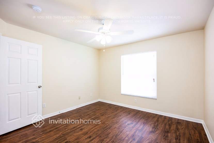 Building Photo - 15562 Horseshoe Ln