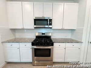 Building Photo - 9919 Pears Ml