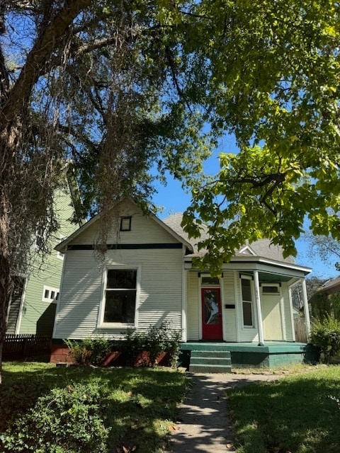 Building Photo - Charming 2BR/1BA spacious home in Nashville!