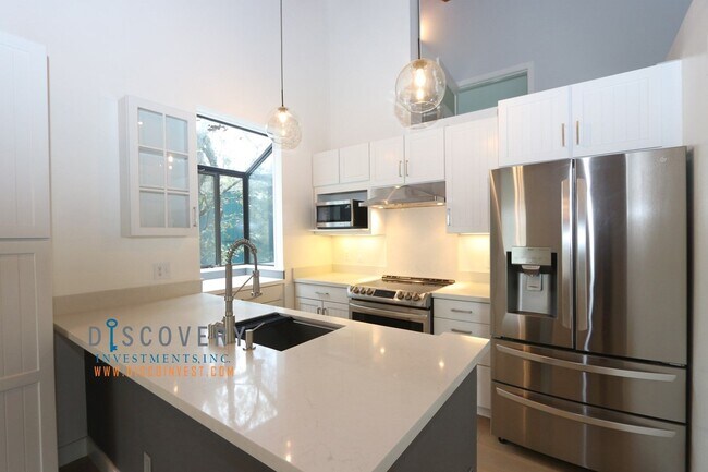 Building Photo - Chic Piedmont Pines Three Bedroom Home Coming Soon!