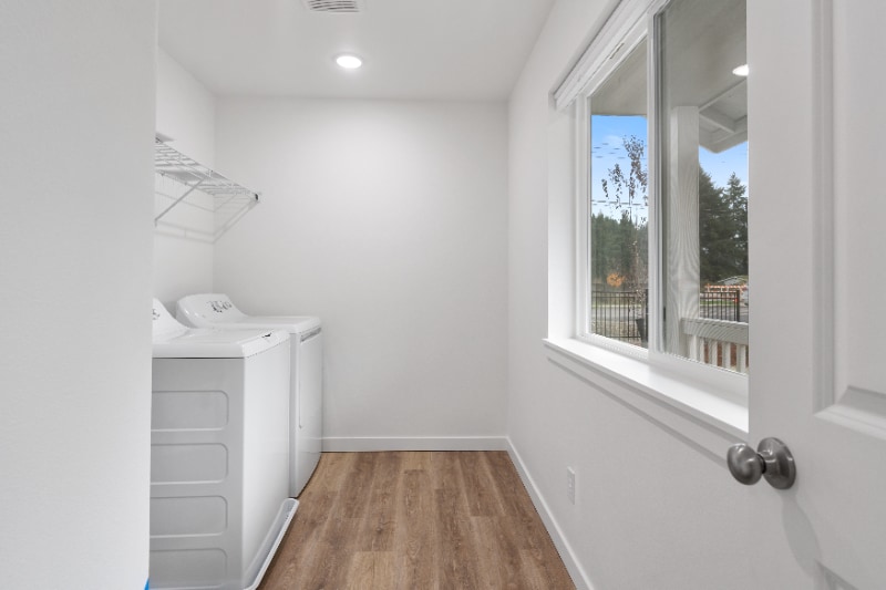 Building Photo - 2999 Harrison Ave