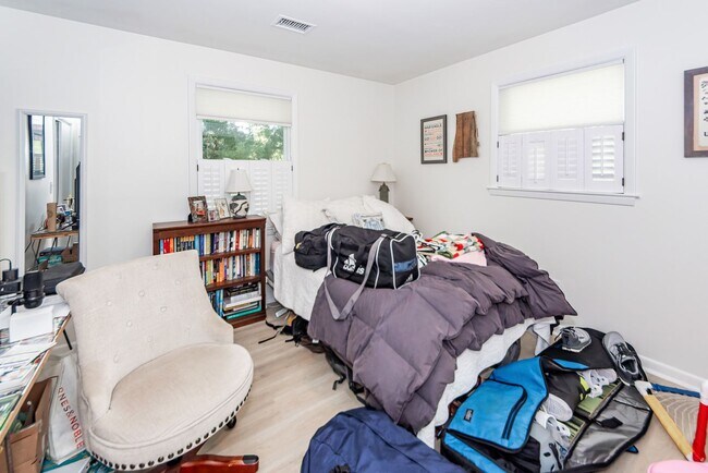 Building Photo - 4 Bedroom, 3 Bathroom Home in Magnolia Ranch - West Ashley