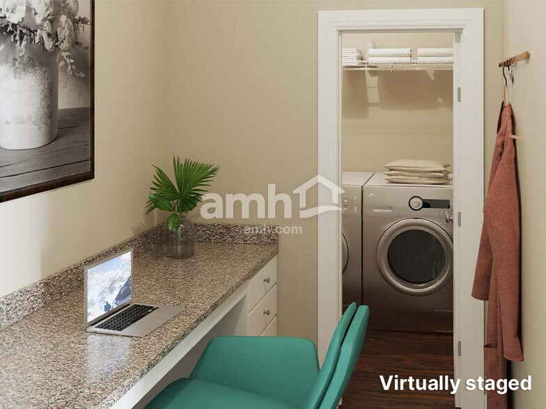 Building Photo - 1854 N Oconner Ave