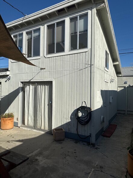 Building Photo - 12631 Greene Ave