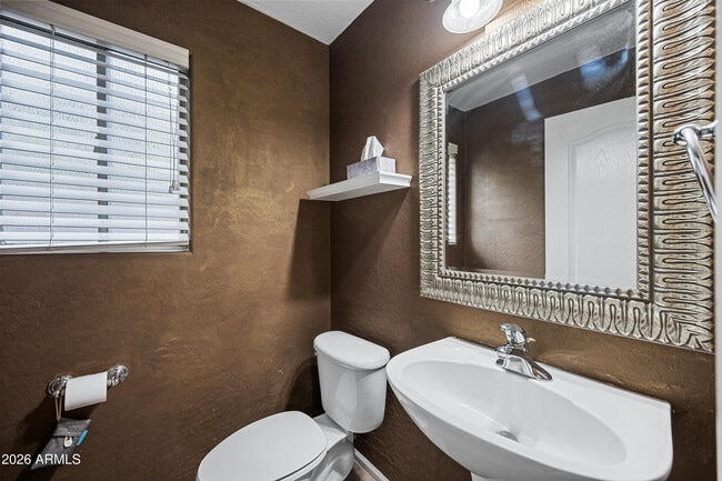 Building Photo - 16275 N 98th Pl