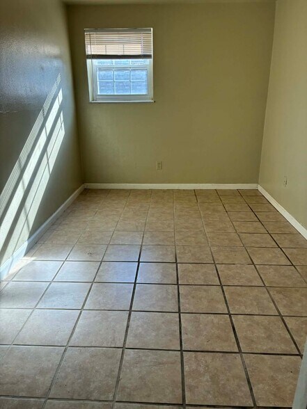 Building Photo - 1170 Grand Terrace Dr