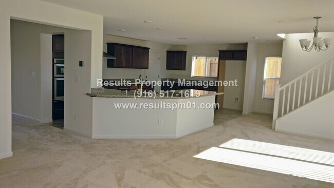 Building Photo - Lovely and Spacious 4 Bedroom Rocklin Home