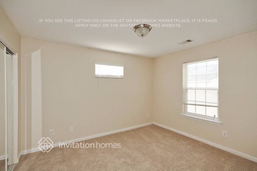 Building Photo - 540 Sable View Ln