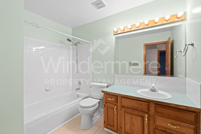 Building Photo - Beautiful 4-Bedroom Home In The South Hill With Solar Panels - Save On Utilities