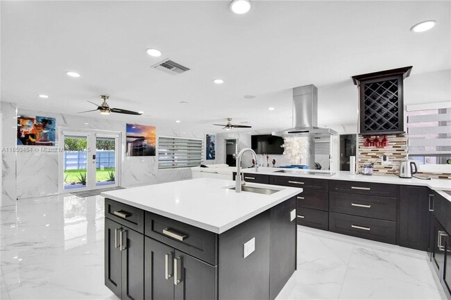 Building Photo - 18300 SW 48th St