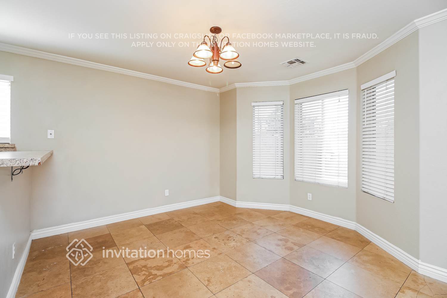 Building Photo - 3719 E Inverness Ave