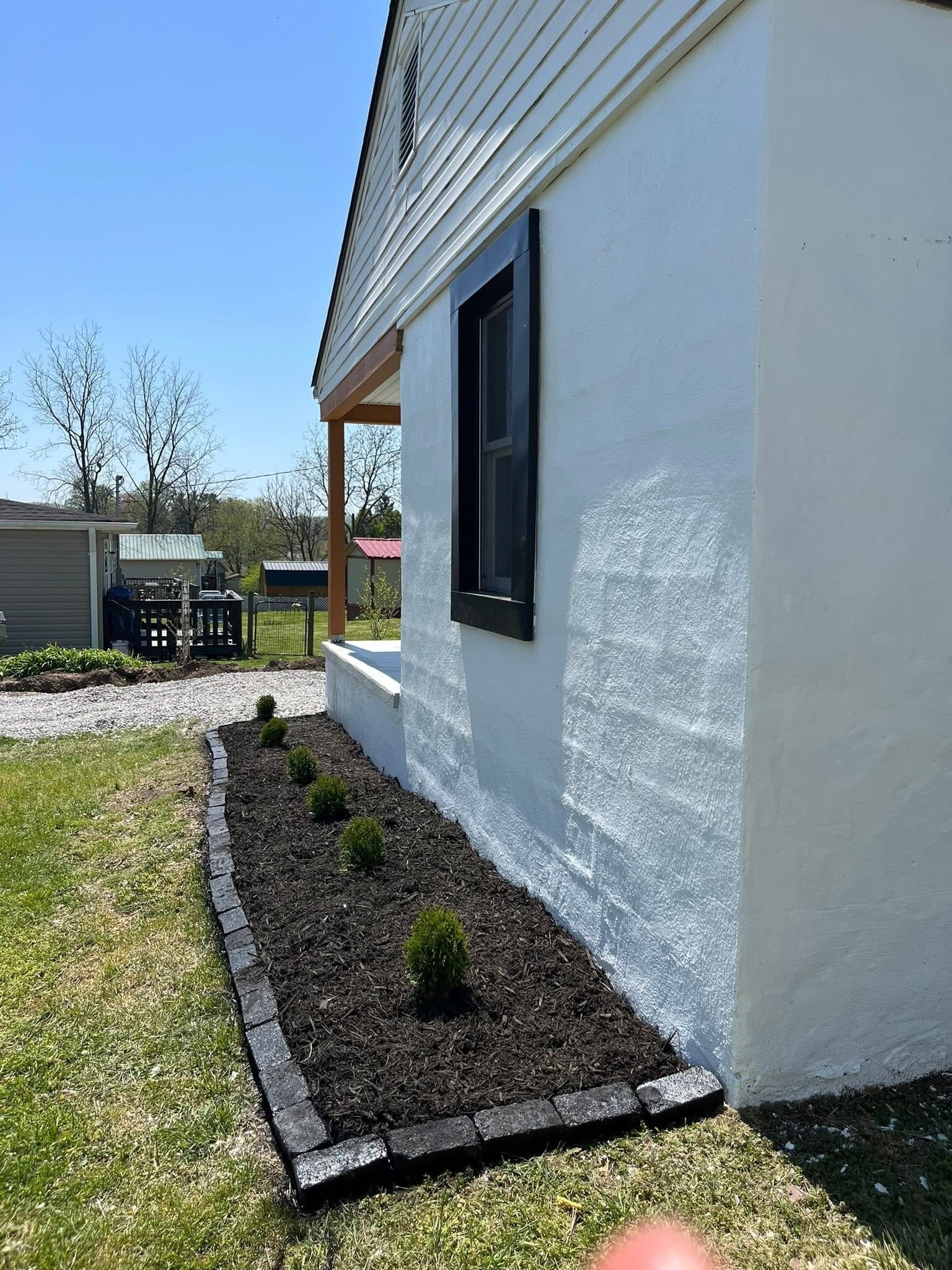 Landscaping - 1534 Saint John St