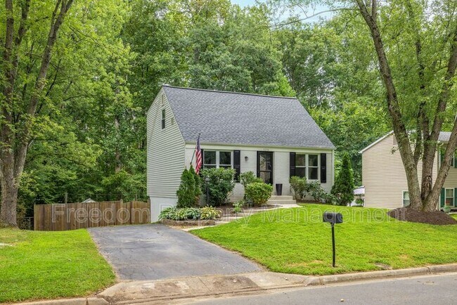 Building Photo - 5256 Sudberry Ln
