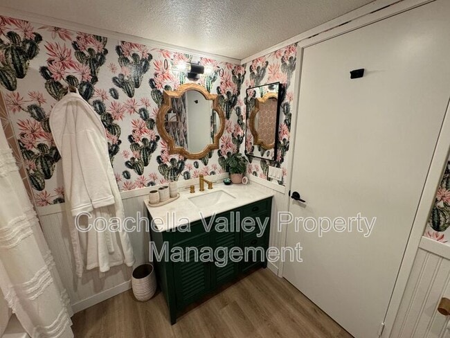 Building Photo - 77739 Woodhaven Dr S