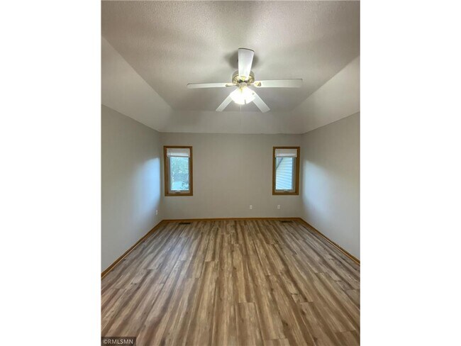 Building Photo - 3572 Bailey Ridge Alcove