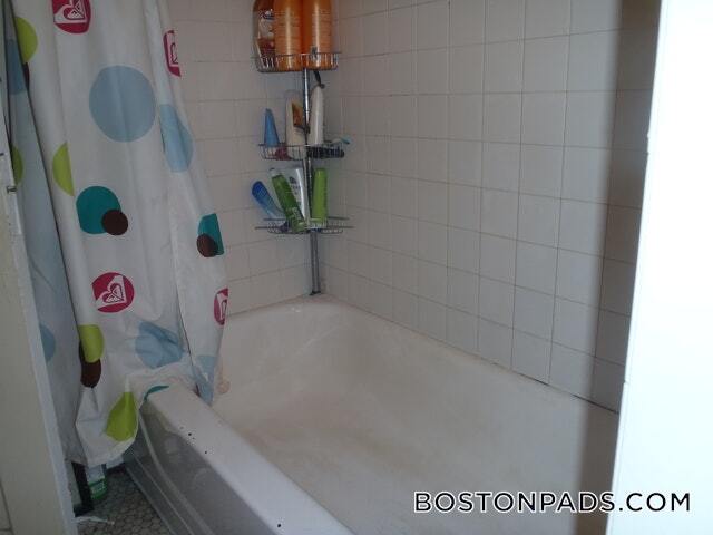 Building Photo - 97 St Stephen St