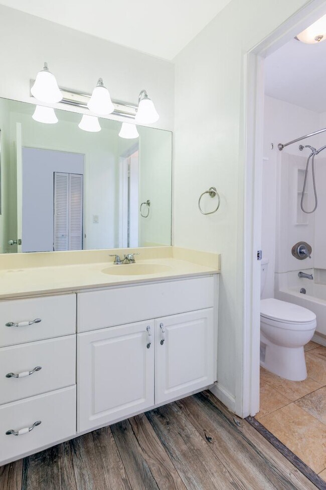 Building Photo - Island Living in the Heart of Ewa Beach - Alii Cove (3Bed/2Bath)