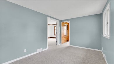 Building Photo - 757 5 Mile Line Road