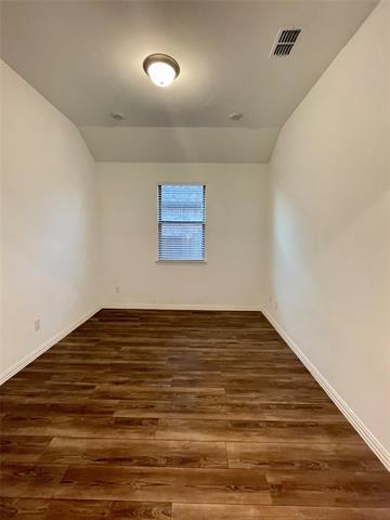 Building Photo - 2405 Lovegrass Ln