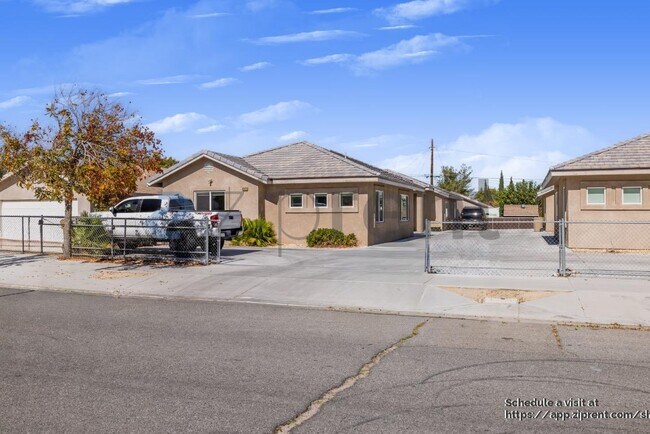 Building Photo - 16472 Smoke Tree St